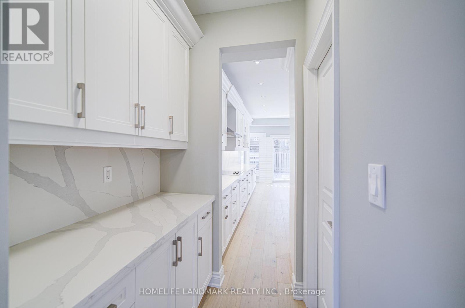 214 Alfred Paterson Drive, Markham, Ontario  L6E 2E7 - Photo 6 - N12656946