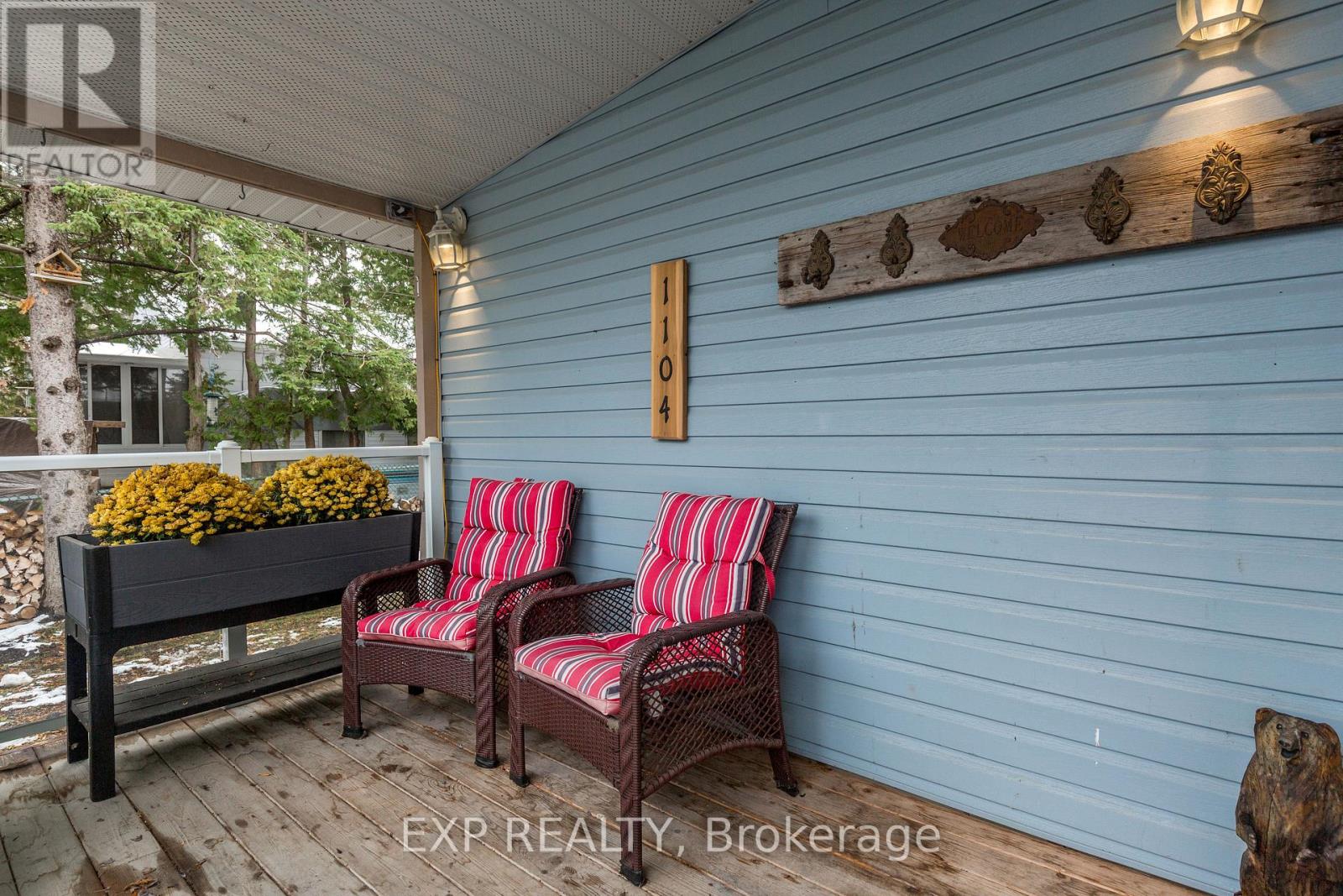 1104 Ferrier Avenue, Innisfil (Lefroy), Ontario  L0L 1W0 - Photo 5 - N12656982