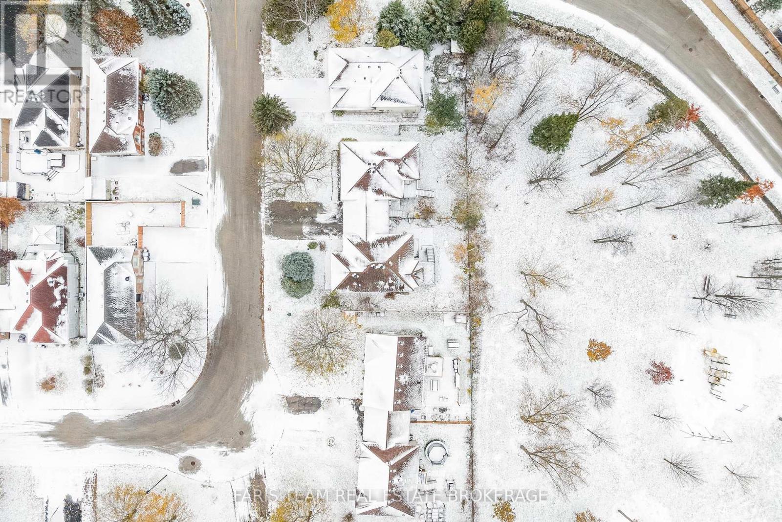 5 Harbour Crescent, Wasaga Beach, Ontario  L9Z 1G4 - Photo 27 - S12656958