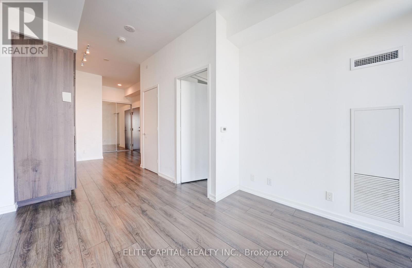 3007 - 7890 Jane Street, Vaughan, Ontario  L4K 0K9 - Photo 5 - N12649152