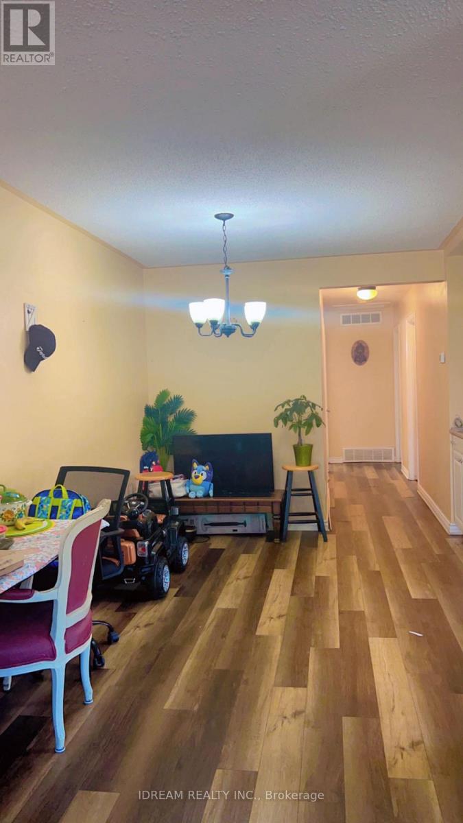 310 Brant Street, Haldimand, Ontario  N1A 2A8 - Photo 7 - X12235866