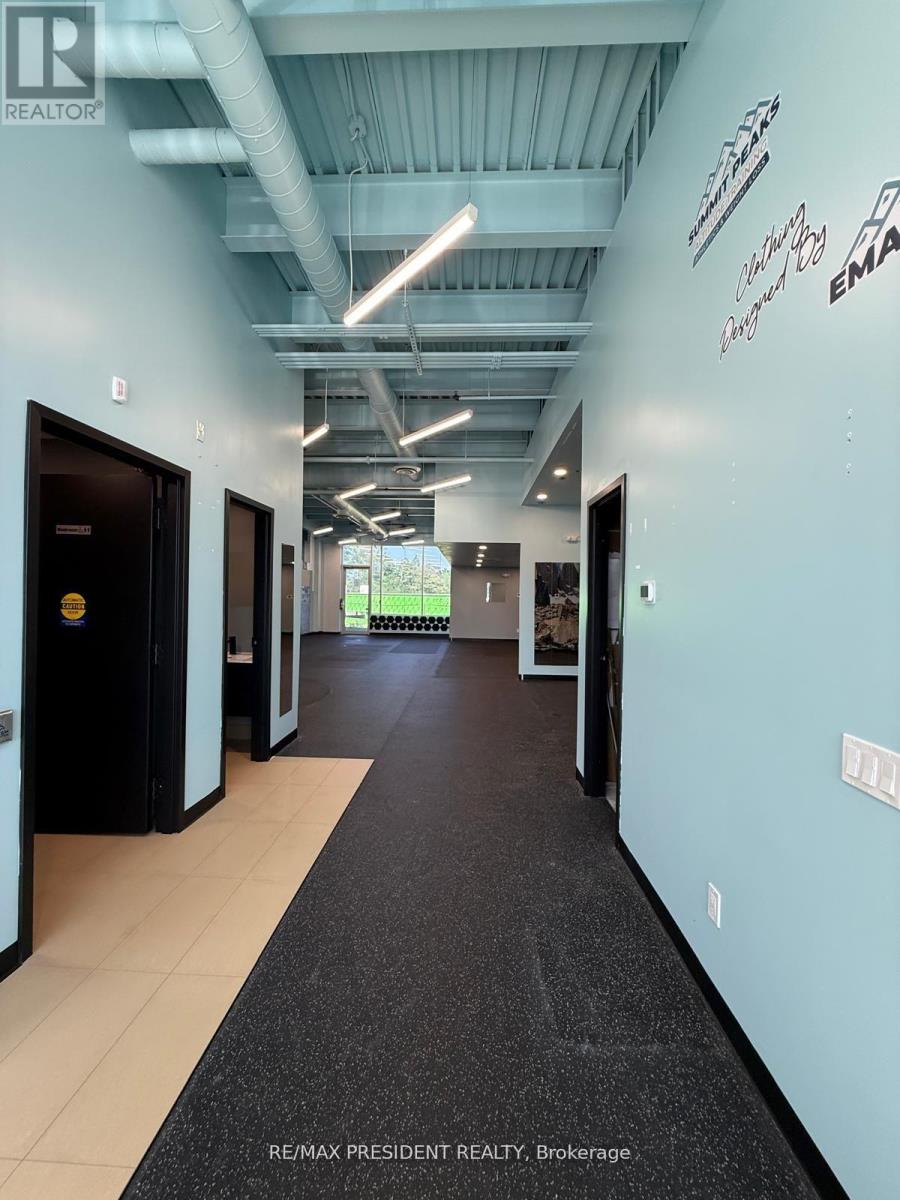 B103 - 1943 Ironoak Way, Oakville, Ontario  L6H 3V7 - Photo 21 - W12656836