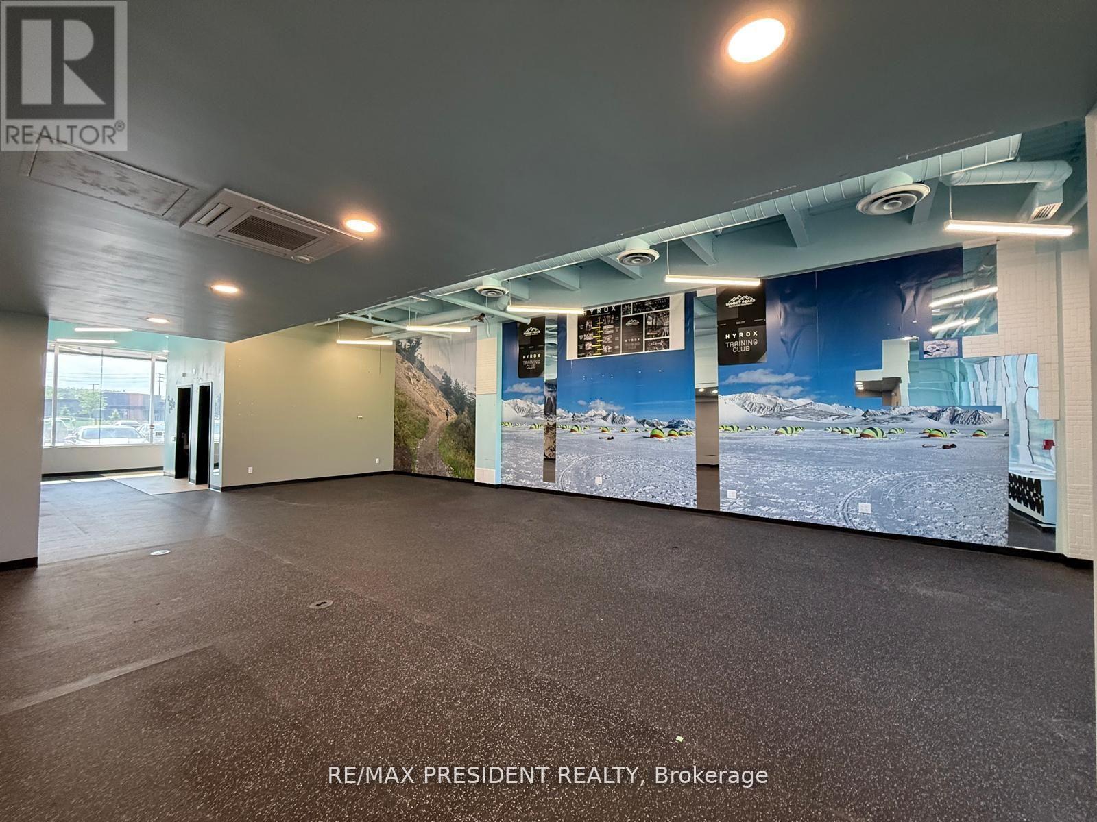 B103 - 1943 Ironoak Way, Oakville, Ontario  L6H 3V7 - Photo 9 - W12656836