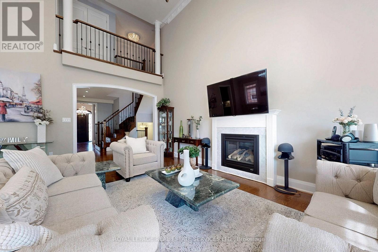 149 Coastline Drive, Brampton, Ontario  L6Y 0S3 - Photo 10 - W12656852