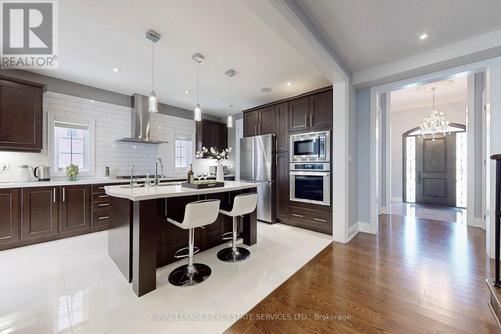 149 Coastline Drive, Brampton, Ontario  L6Y 0S3 - Photo 20 - W12656852