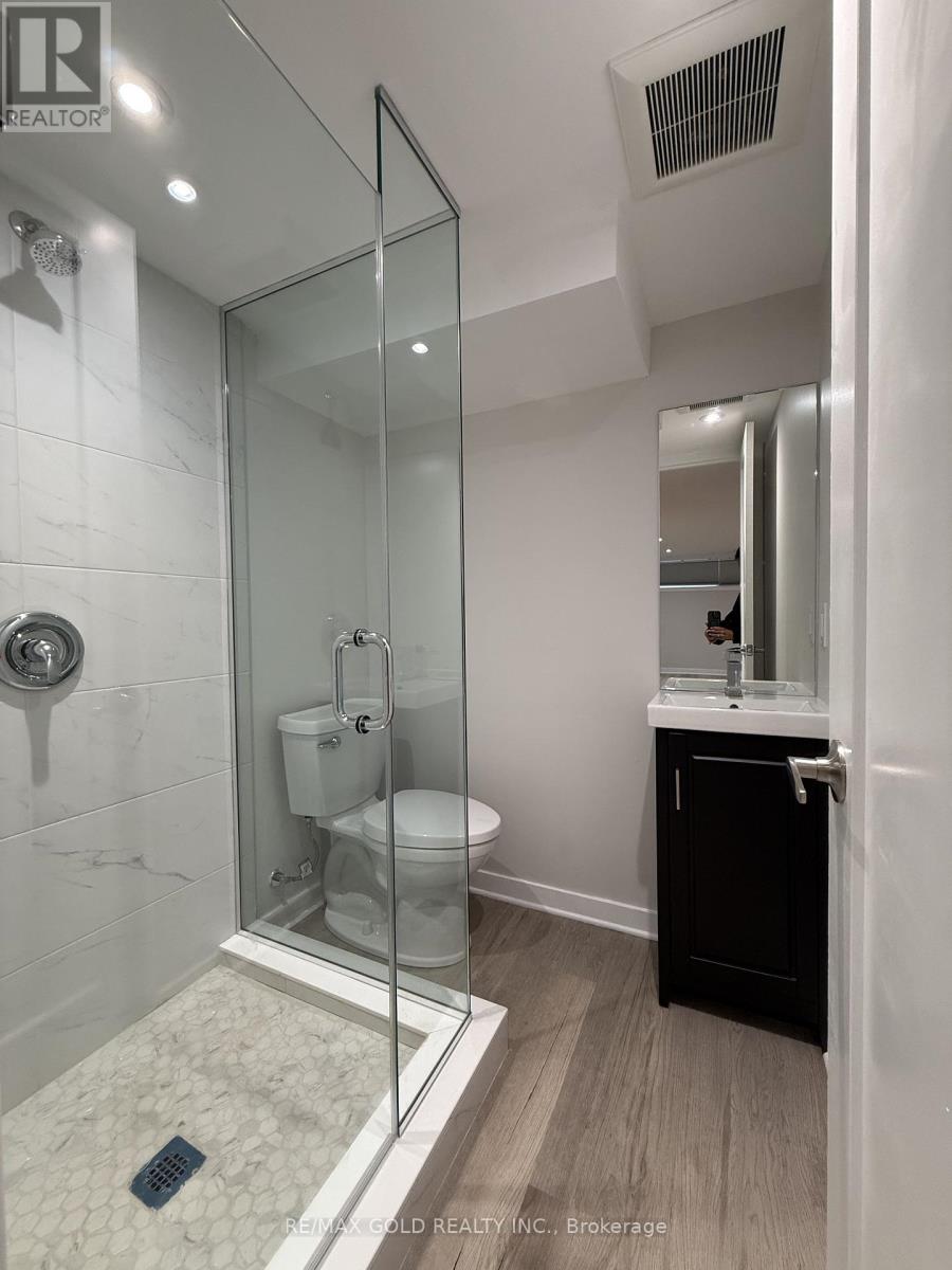 Bsmt - 130 Duncanwoods Drive, Toronto, Ontario  M9L 2E1 - Photo 2 - W12656876