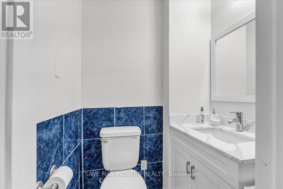 11 Great Oak Court, Brampton, Ontario  L6S 2J9 - Photo 18 - W12656894