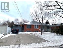860 FRANCIS ROAD, Burlington, Ontario