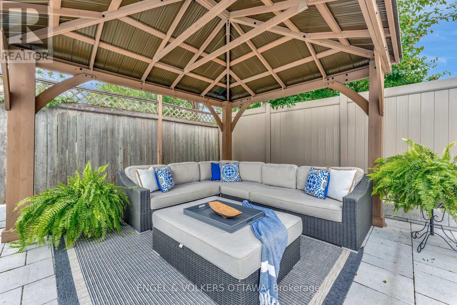 14 Belton Avenue, Ottawa, Ontario  K2S 1G7 - Photo 49 - X12392541