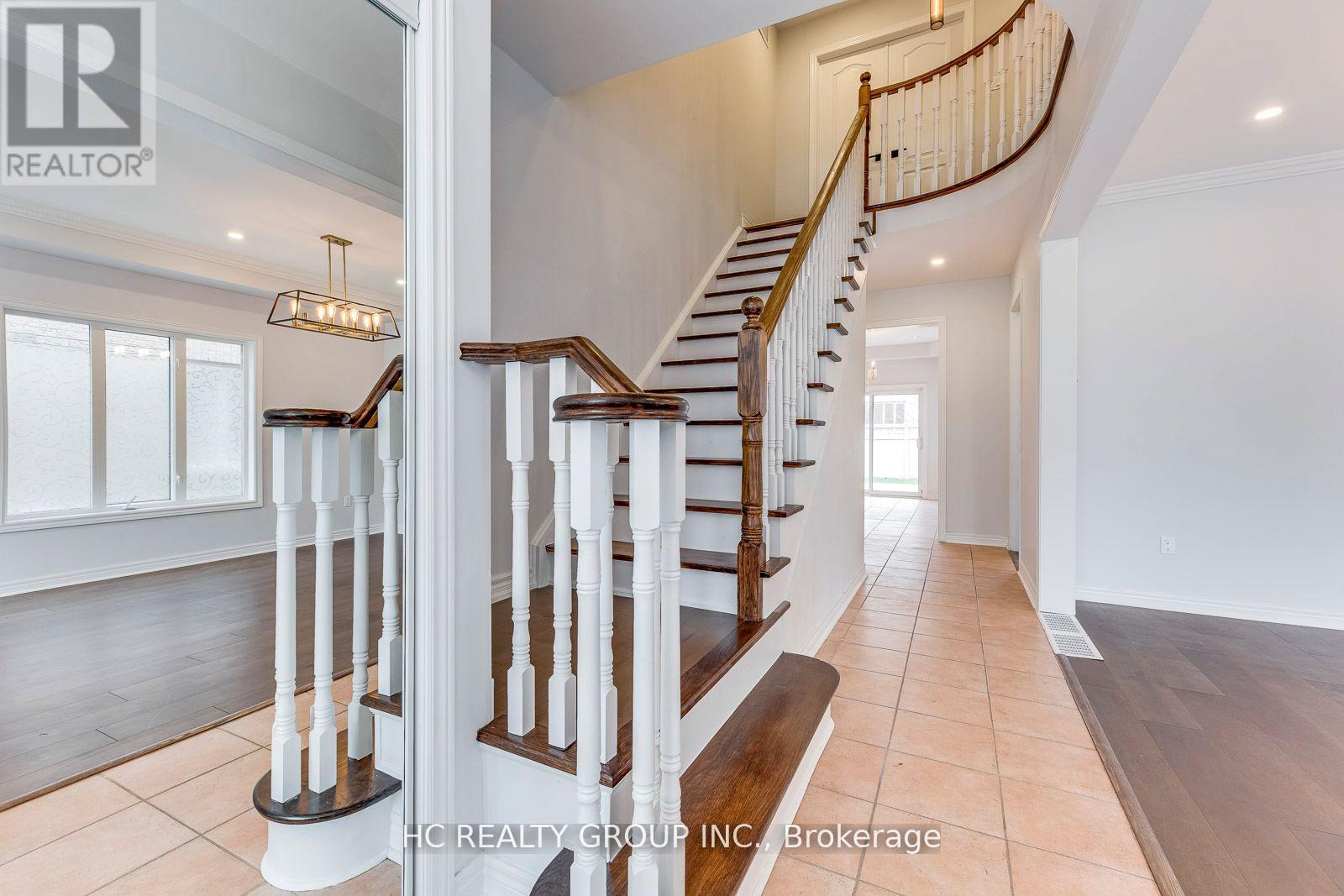 2591 North Ridge Trail, Oakville, Ontario  L6H 7L5 - Photo 20 - W12656986