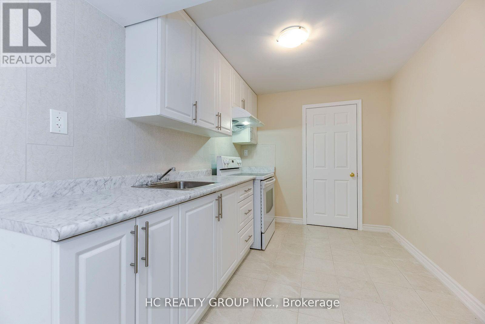 2591 North Ridge Trail, Oakville, Ontario  L6H 7L5 - Photo 34 - W12656986