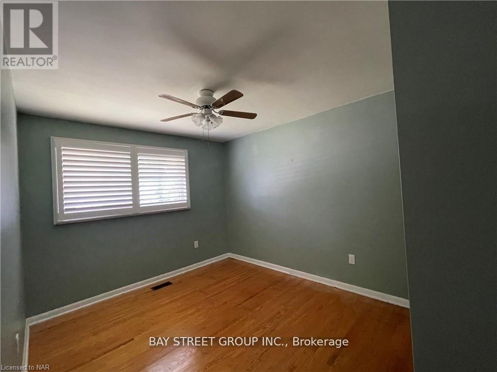 10 Rideau Crescent, St. Catharines, Ontario  L2M 2E9 - Photo 10 - X12656814