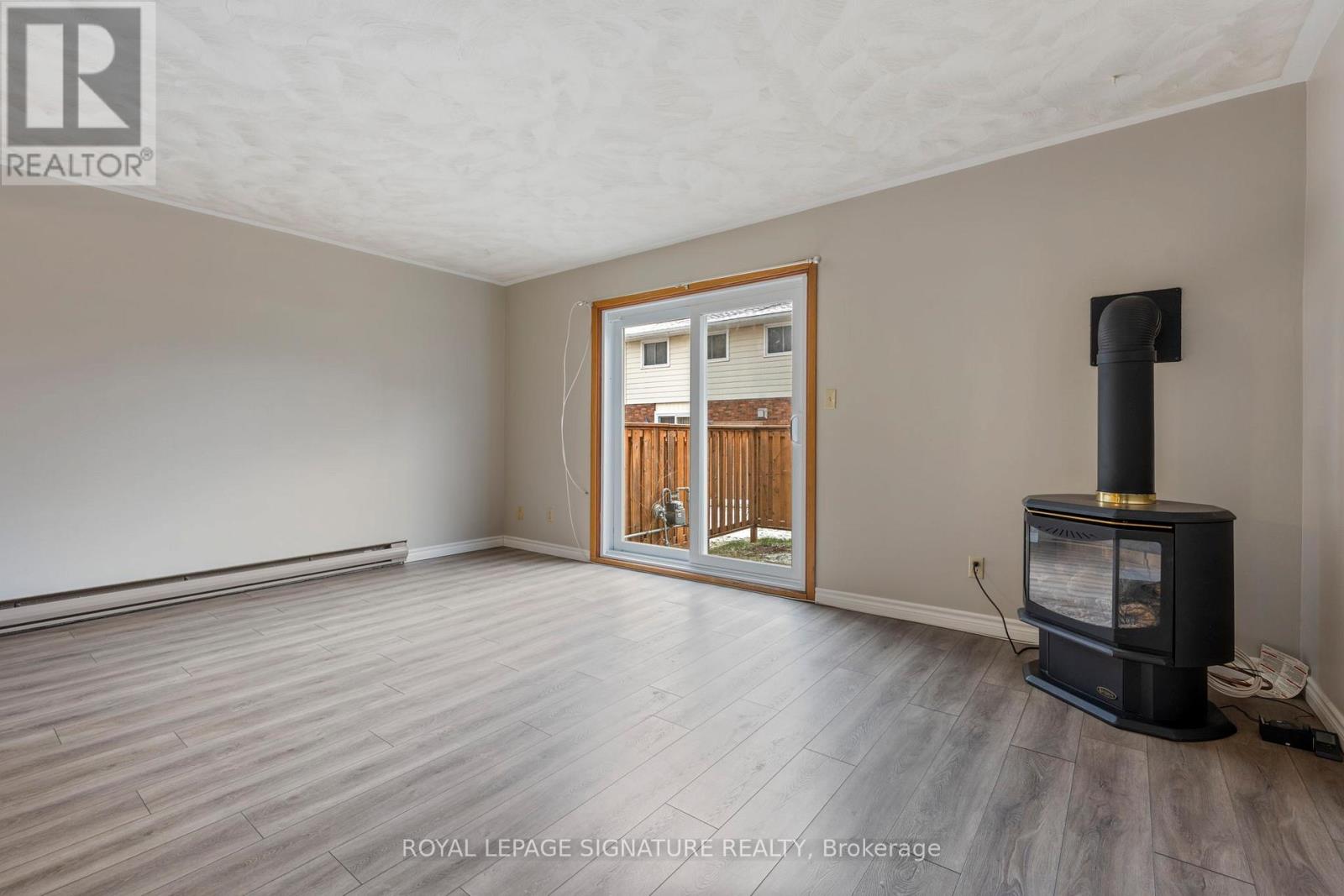 5 - 10 Montclair Crescent, Norfolk, Ontario  N3Y 4R9 - Photo 10 - X12656828