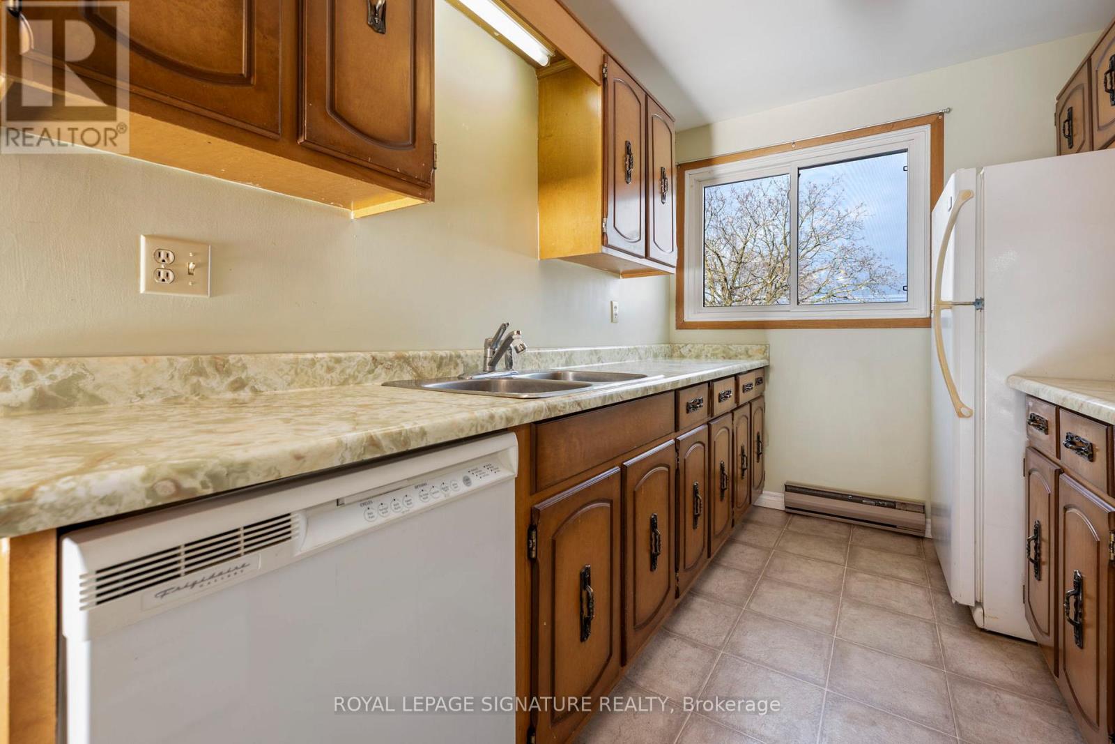 5 - 10 Montclair Crescent, Norfolk, Ontario  N3Y 4R9 - Photo 11 - X12656828