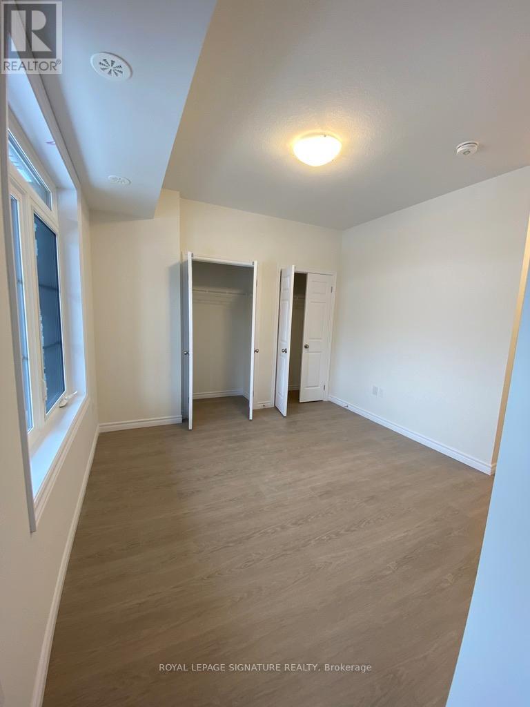 26 Lomond Lane, Kitchener, Ontario  N2R 0T6 - Photo 11 - X12656884