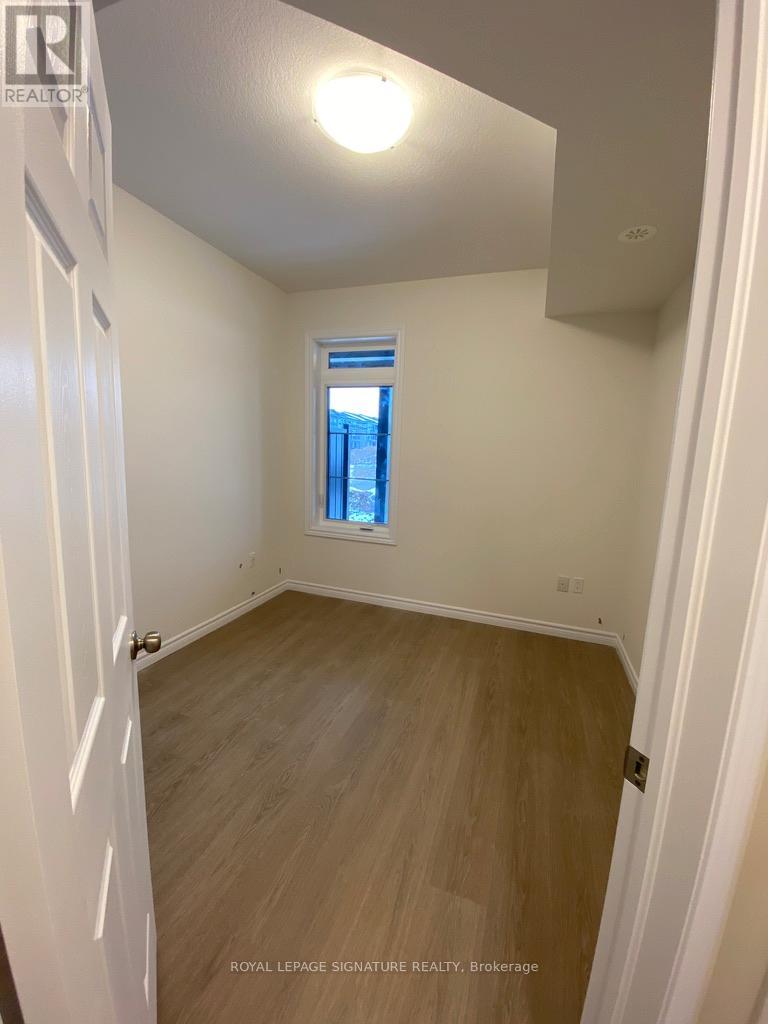 26 Lomond Lane, Kitchener, Ontario  N2R 0T6 - Photo 17 - X12656884