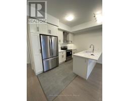 26 LOMOND LANE, Kitchener, Ontario