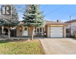215 BERKINDALE Drive, Hamilton, Ontario