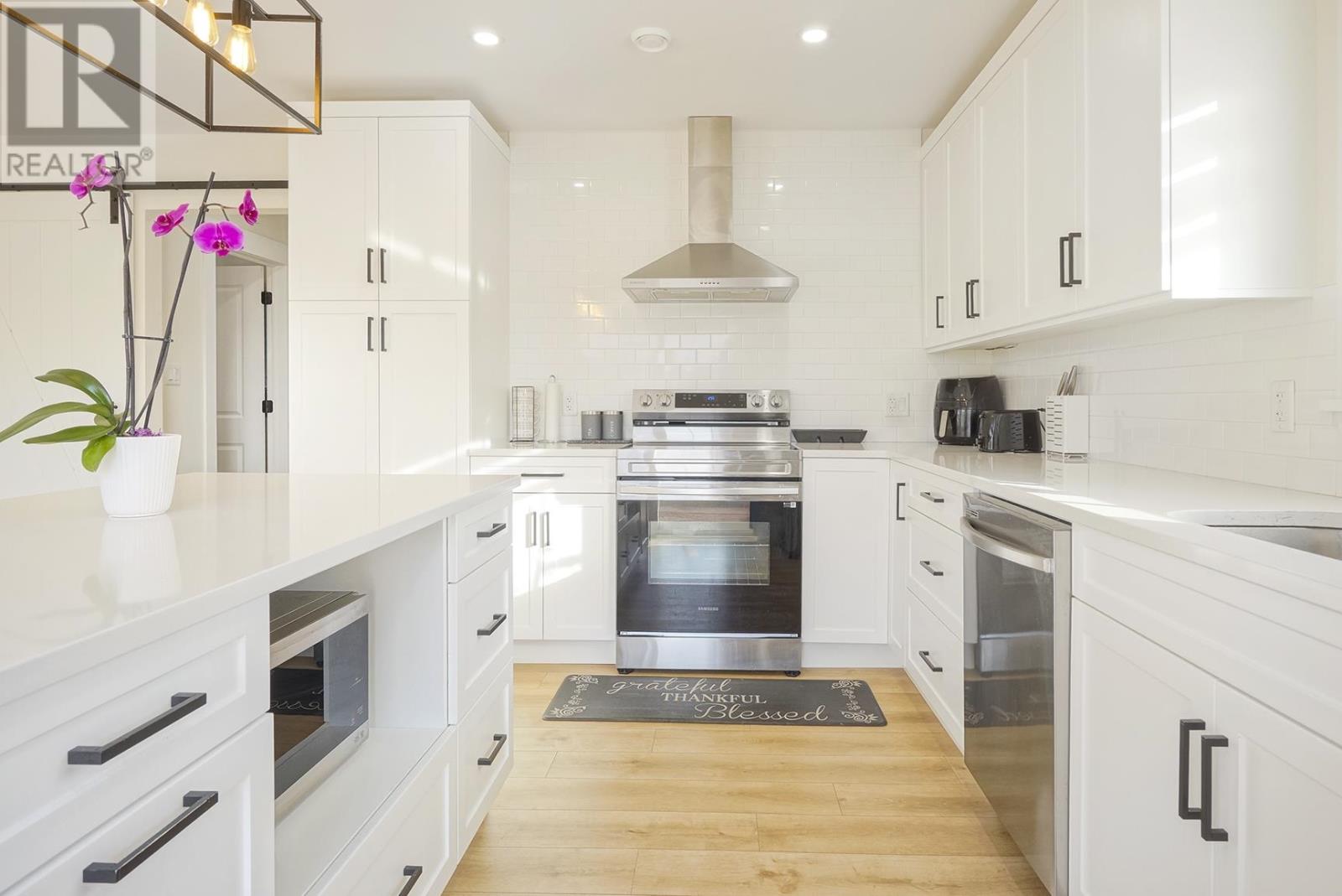 130 Fairdale Drive, Charlottetown, Prince Edward Island  C1C 0Y6 - Photo 11 - 202529742