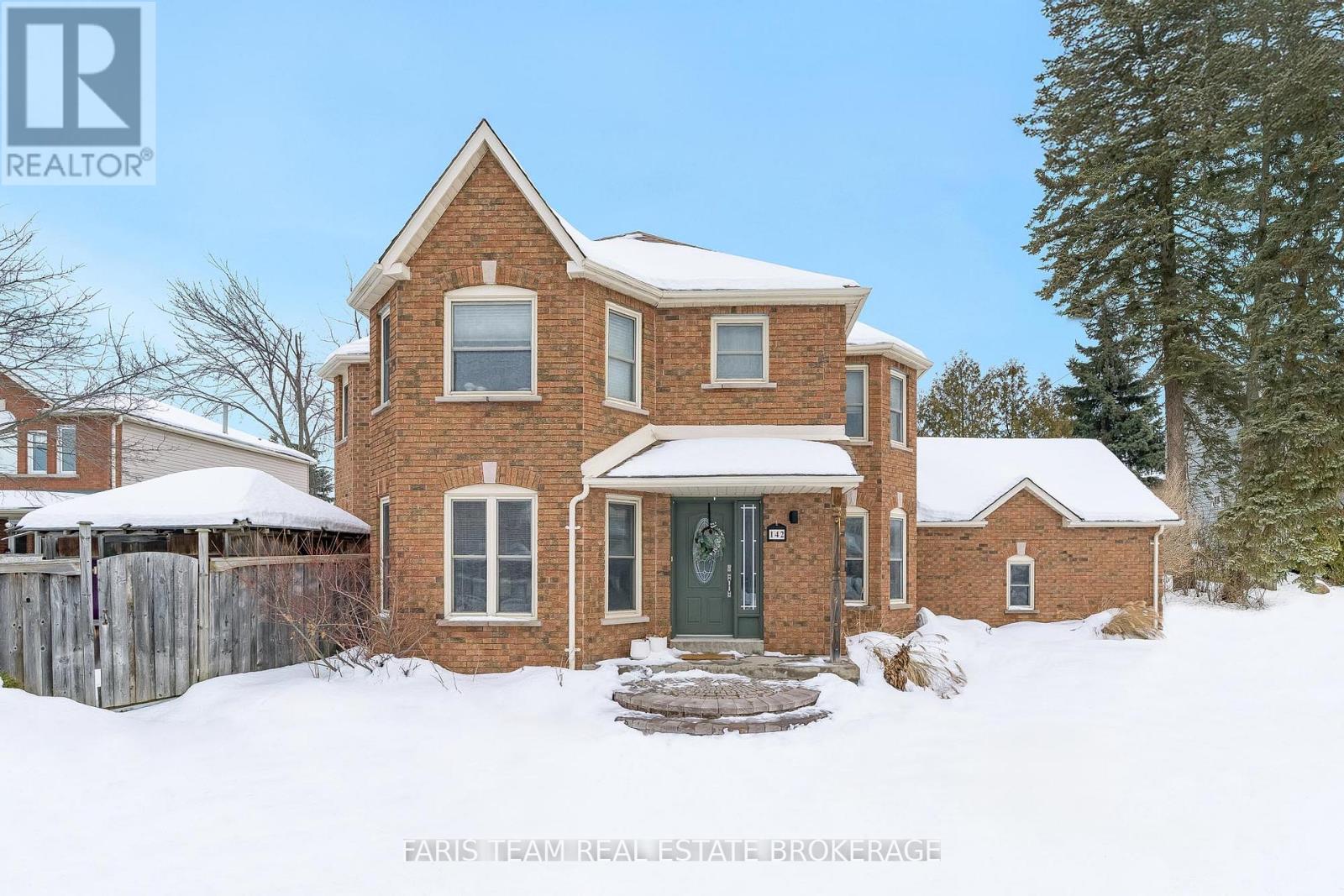 142 LIVINGSTONE STREET W, Barrie, Ontario