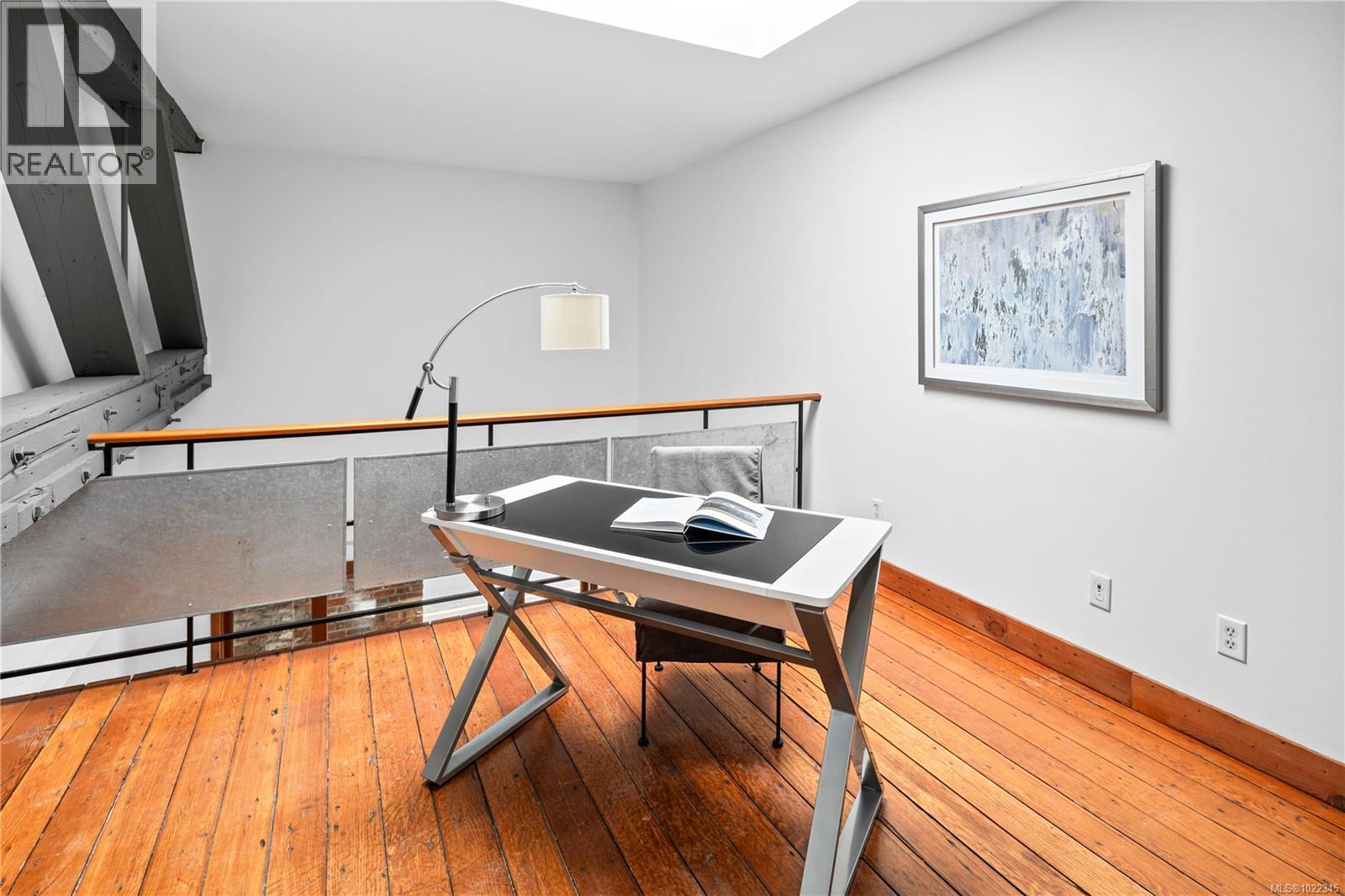 204 588 Pandora Ave, Victoria, British Columbia  V8W 1N7 - Photo 28 - 1022345