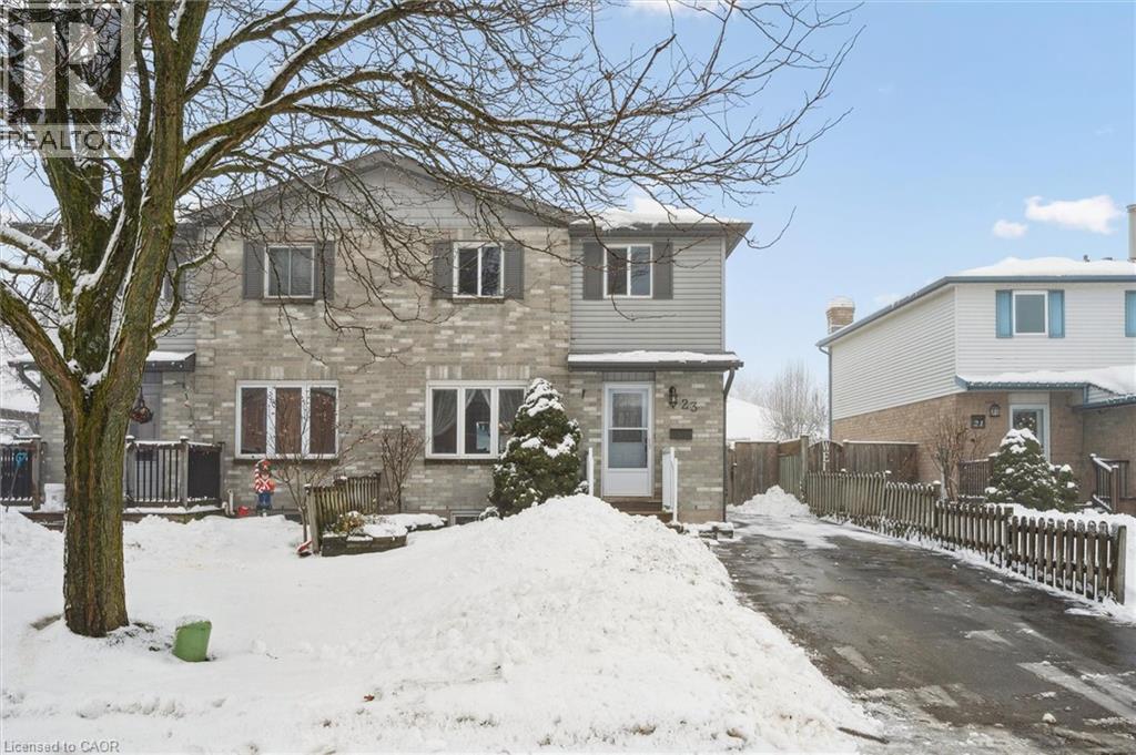 23 Tamvale Crescent, Kitchener, Ontario  N2E 3K7 - Photo 2 - 40794485