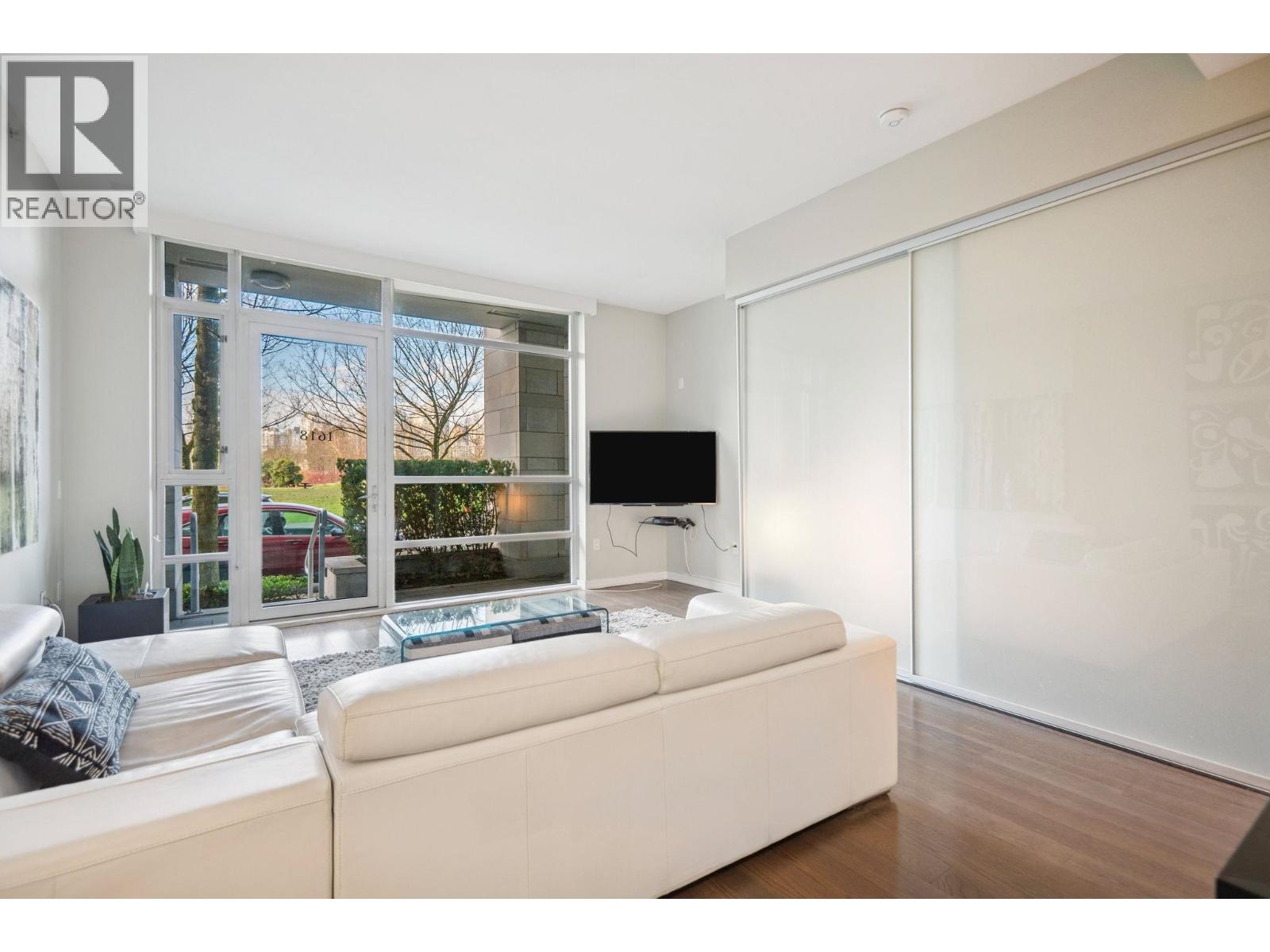 1618 Columbia Street, Vancouver, British Columbia  V5Y 0B6 - Photo 11 - R3075371