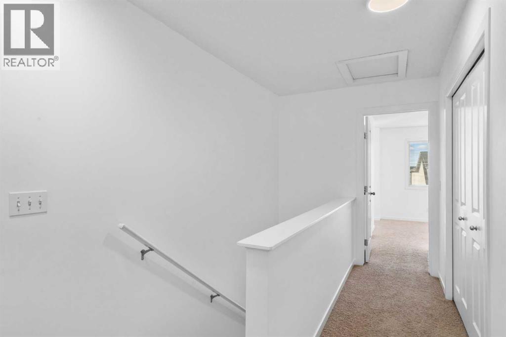 114 New Brighton Landing Se, Calgary, Alberta  T2Z 1C1 - Photo 12 - A2270829