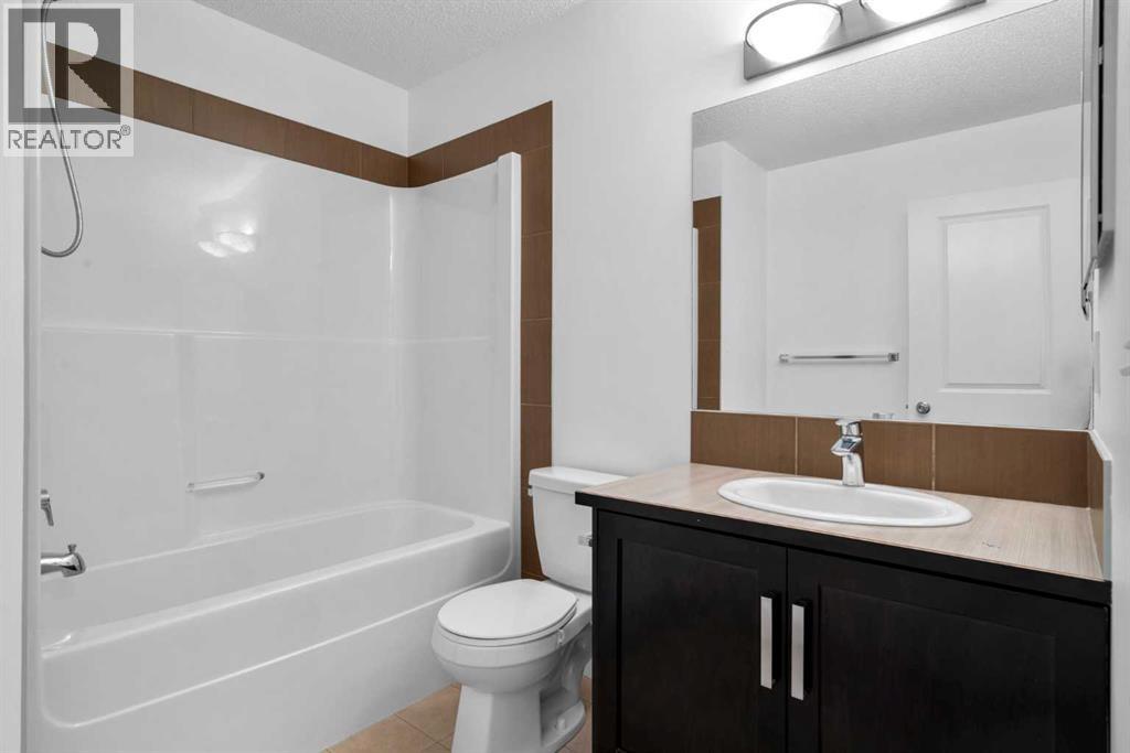 114 New Brighton Landing Se, Calgary, Alberta  T2Z 1C1 - Photo 16 - A2270829