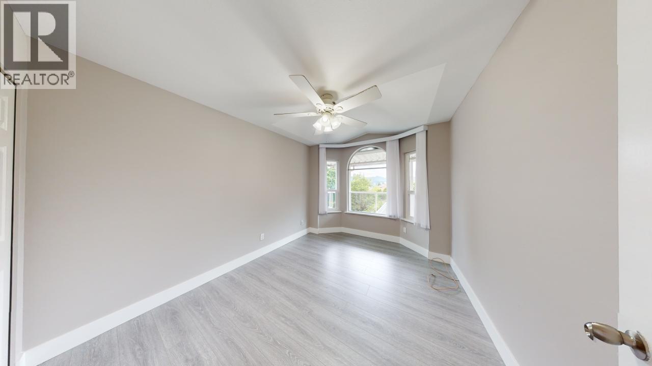 7563 Cariboo Road, Burnaby, British Columbia  V3N 4X2 - Photo 20 - R3075329