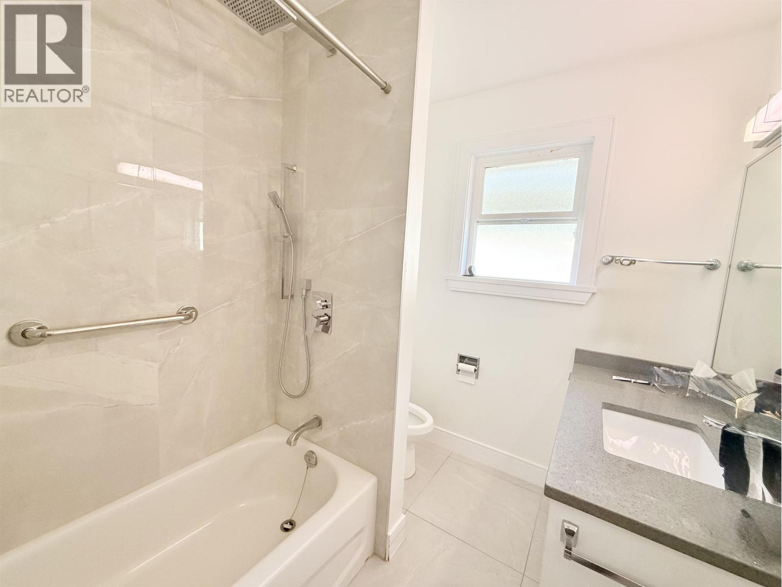 2503 7779 Elford Street, Burnaby, British Columbia  V3N 4B6 - Photo 13 - R3075358