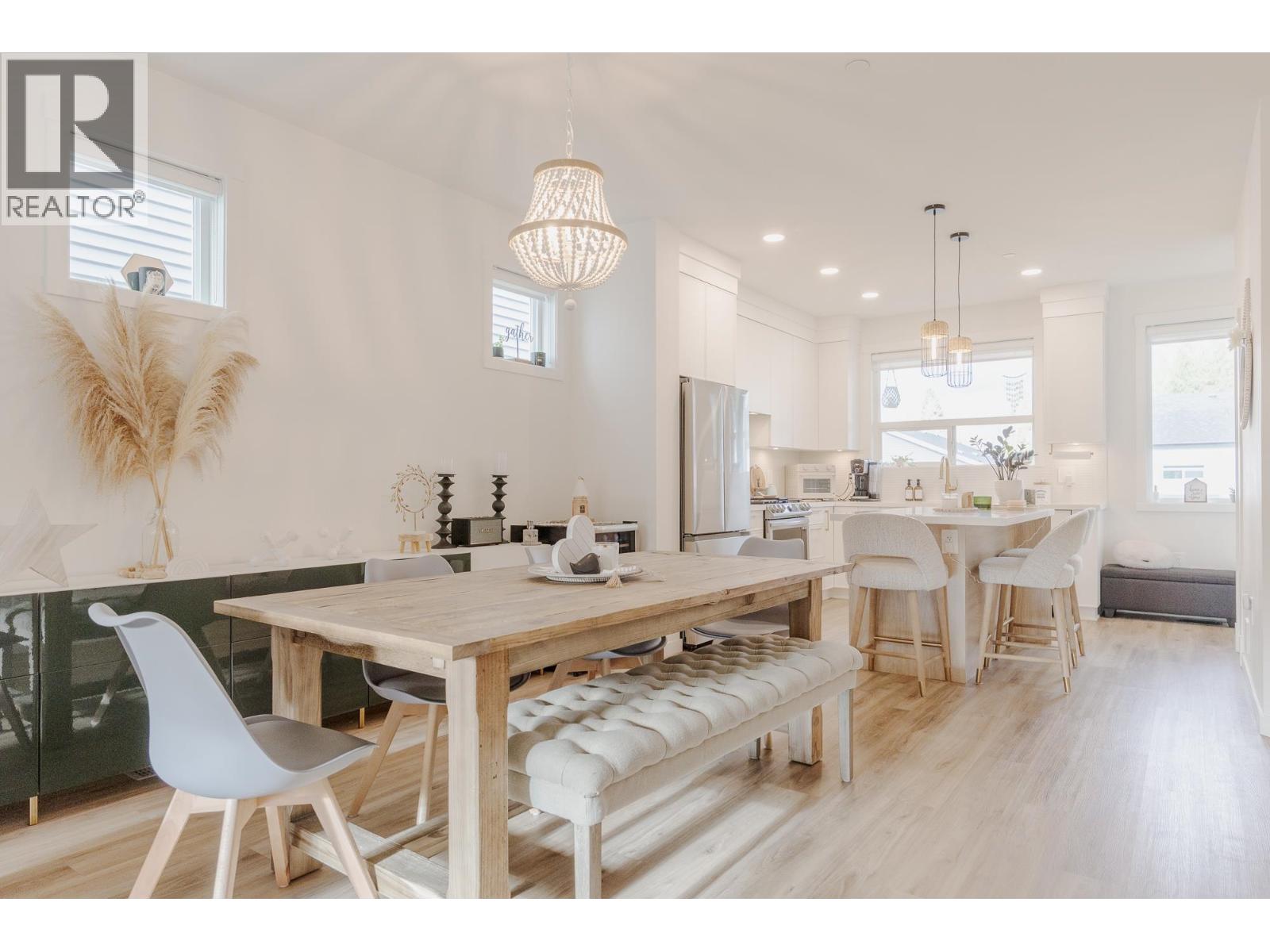 25097 112 Avenue, Maple Ridge, British Columbia  V2W 0K6 - Photo 11 - R3075377