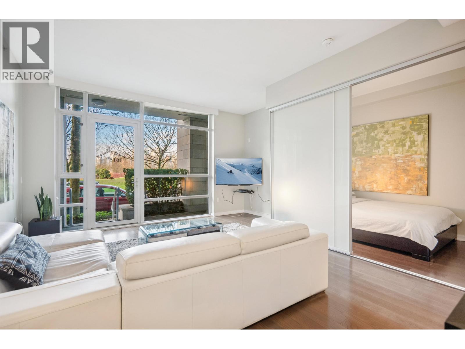 1618 Columbia Street, Vancouver, British Columbia  V5Y 0B6 - Photo 5 - R3075371