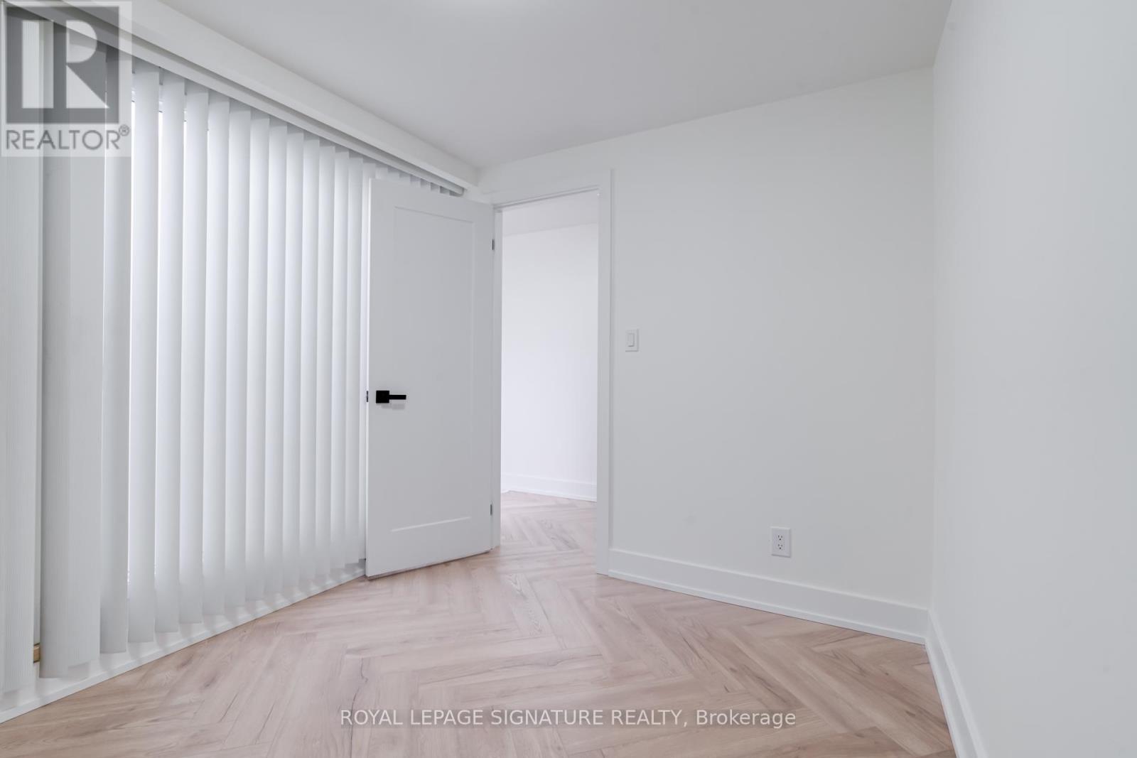 2 - 861 O'connor Drive E, Toronto, Ontario  M4B 2S7 - Photo 22 - E12656990