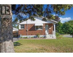 49 GRASSMERE COURT, Oshawa, Ontario