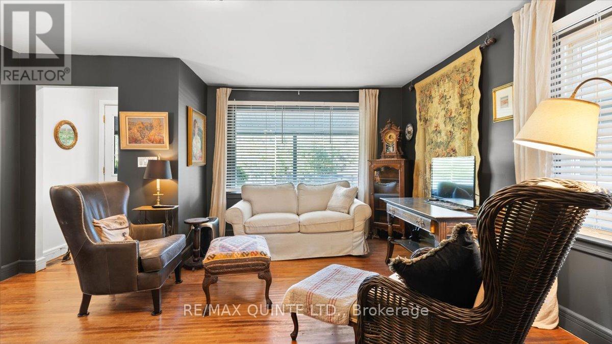 107 Ashley Street, Belleville, Ontario  K0K 2B0 - Photo 21 - X12443998