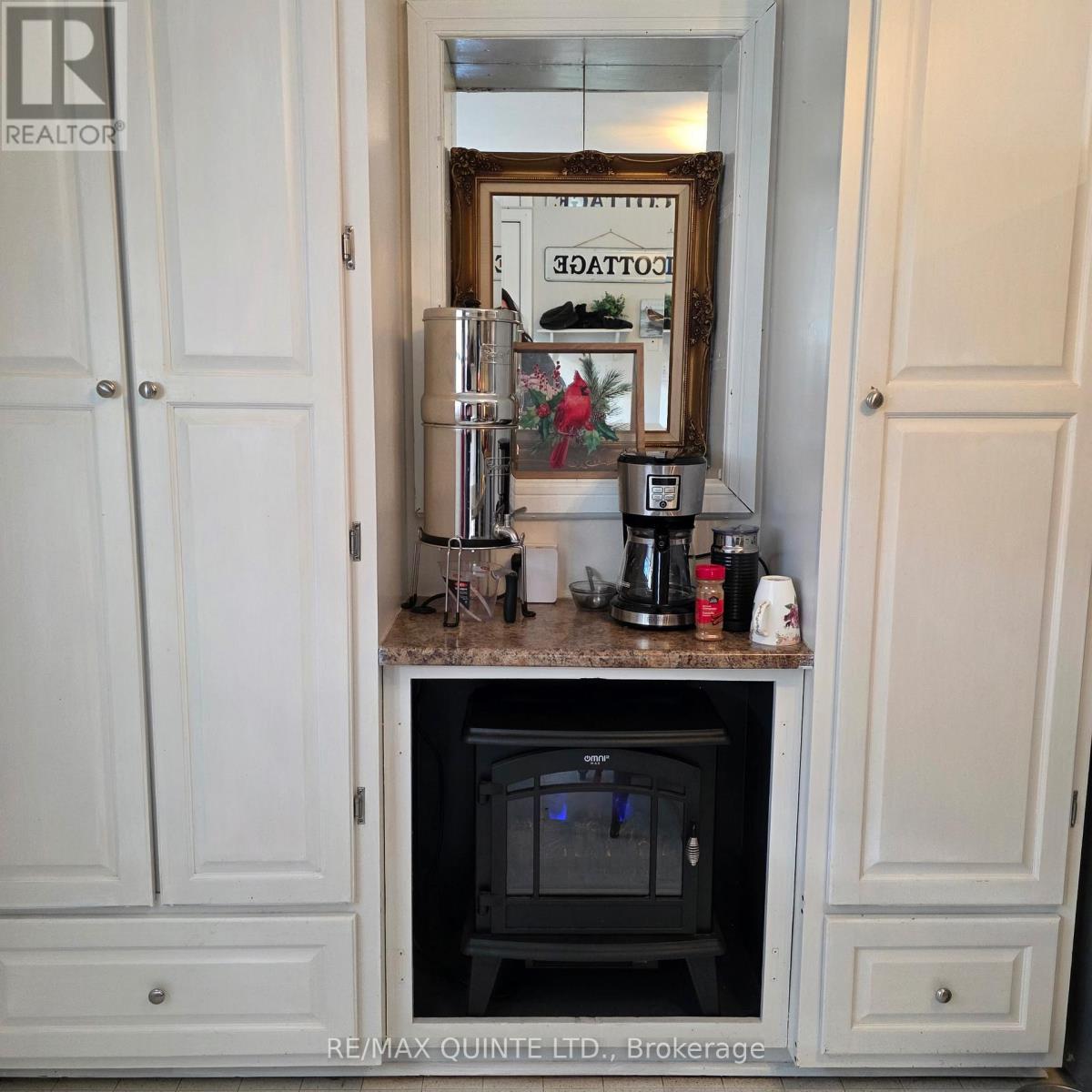 107 Ashley Street, Belleville, Ontario  K0K 2B0 - Photo 36 - X12443998