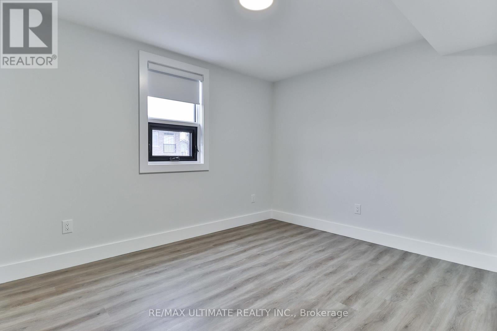 2nd Floor - 6 Chudleigh Road, Toronto, Ontario  M6E 1Y8 - Photo 24 - W12657028