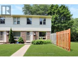 15 - 165 GREEN VALLEY DRIVE, Kitchener, Ontario