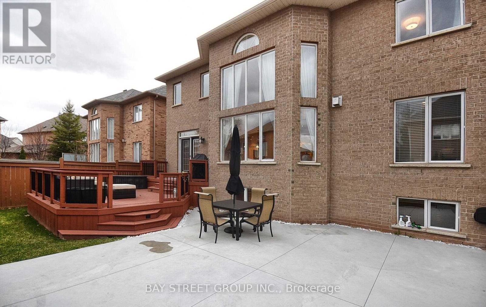 336 Turning Leaf Road, Oakville, Ontario  L6L 6W7 - Photo 42 - W12650496