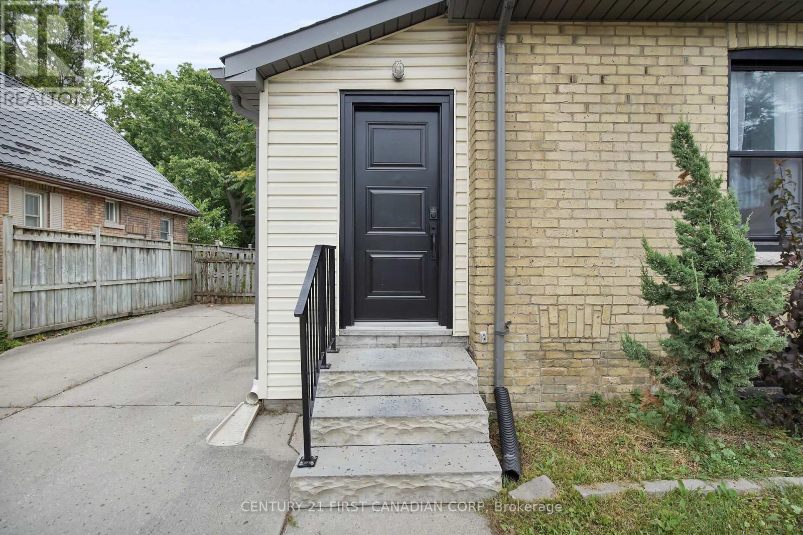 453 Quebec Street, London East, Ontario  N5W 3Y4 - Photo 25 - X12657120