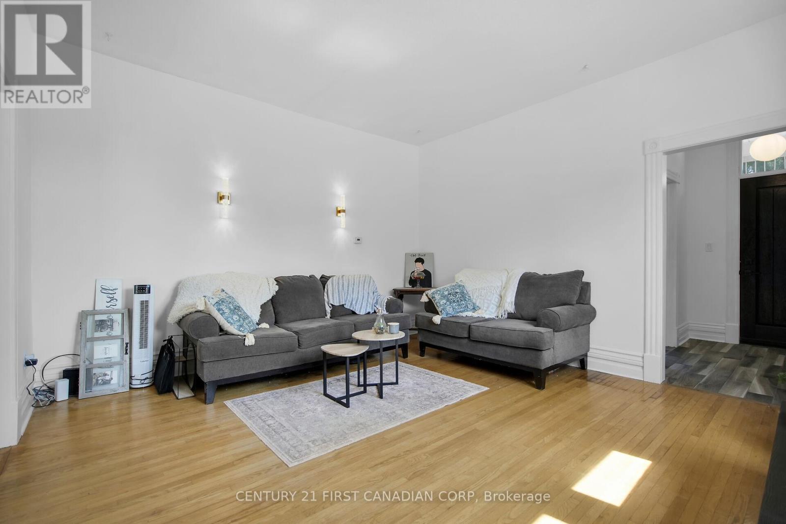 453 Quebec Street, London East, Ontario  N5W 3Y4 - Photo 8 - X12657120