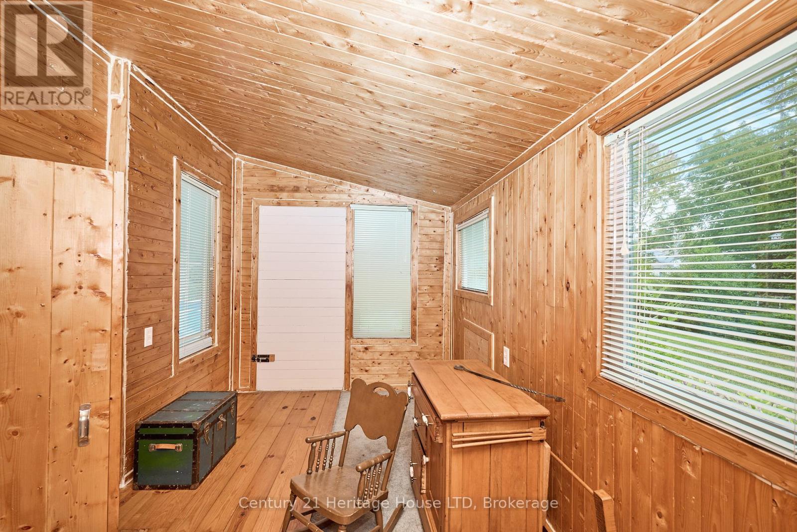 15 Malkin Avenue, Fort Erie, Ontario  L2A 5H9 - Photo 23 - X12610106