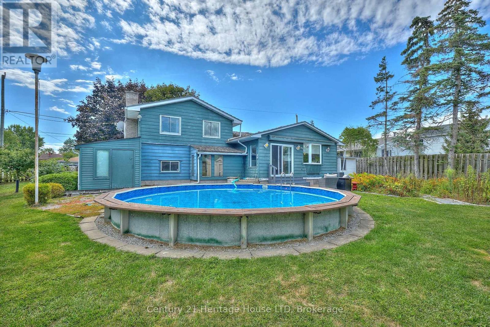 15 Malkin Avenue, Fort Erie, Ontario  L2A 5H9 - Photo 8 - X12610106