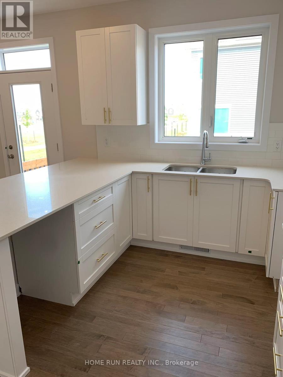 431 Epoch Street, Ottawa, Ontario  K2J 6X7 - Photo 5 - X12657168