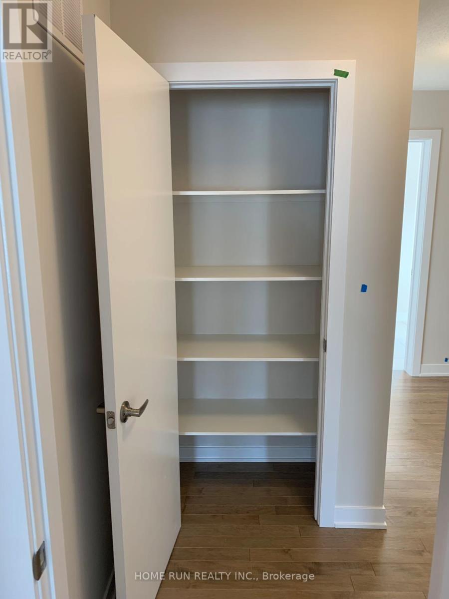 431 Epoch Street, Ottawa, Ontario  K2J 6X7 - Photo 9 - X12657168