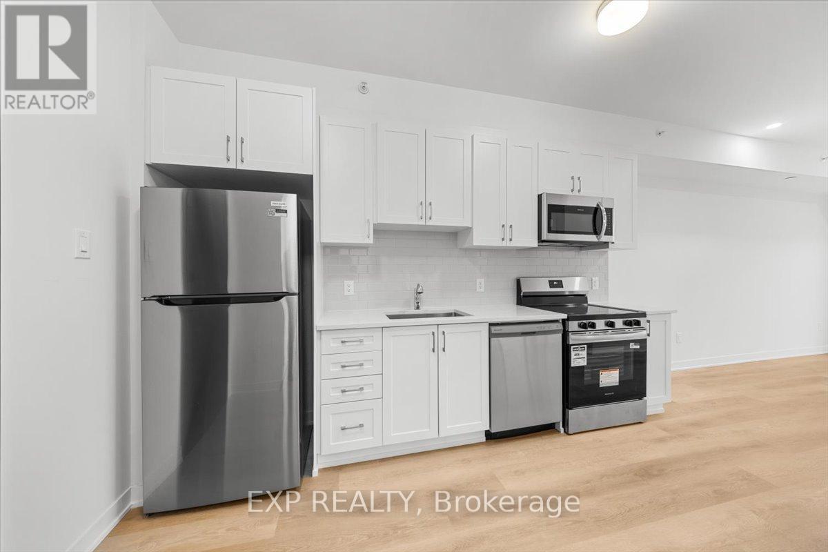 204 - 3600 Brian Coburn Boulevard, Ottawa, Ontario K4A 5T8 - Photo 5 - X12657170