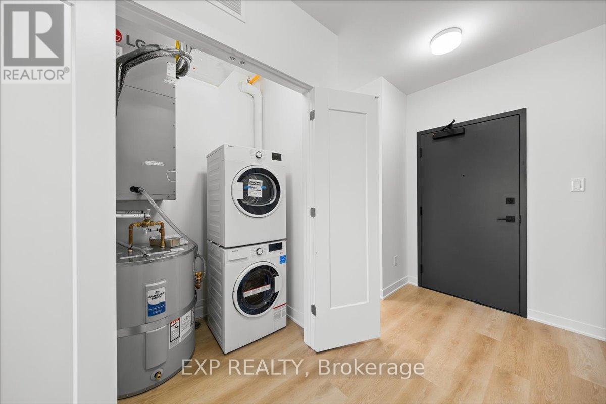 204 - 3600 Brian Coburn Boulevard, Ottawa, Ontario K4A 5T8 - Photo 8 - X12657170