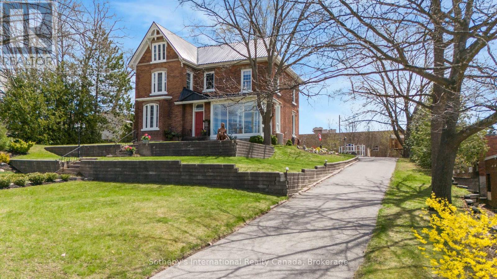 26 Robert Street E, Penetanguishene, Ontario  L9M 1K7 - Photo 40 - S12657176