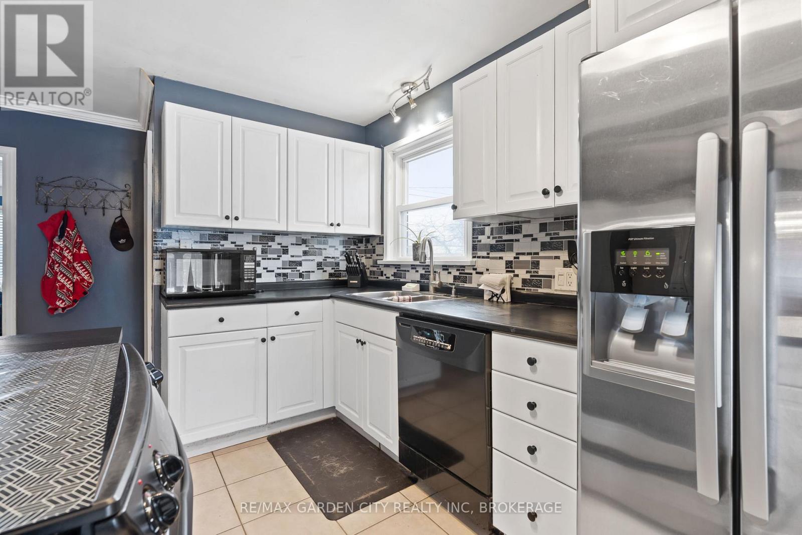 500 Lincoln Street, Welland, Ontario  L3B 4N8 - Photo 7 - X12657074